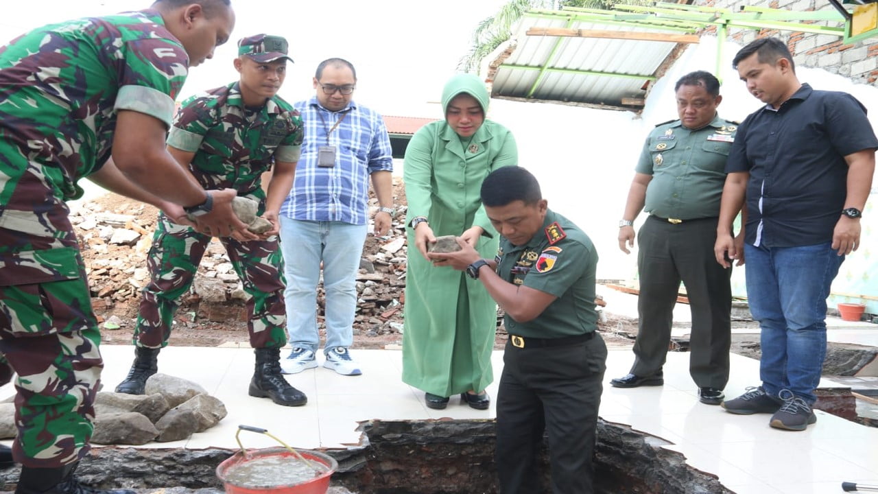 Dandim 0808/Blitar, Pimpin Peletakan Batu Pertama Pembangunan Masjid Al Ikhlas