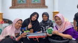 PELATIHAN BUDIDAYA MICROGREEN DI DESA WONOROTO OLEH PPK ORMAWA HIMAKTA