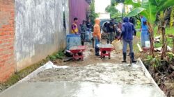 Sasaran Tambahan, Satgas TMMD Kodim 0906/Kkr Lakukan Pengecoran Jalan Pemukiman Warga