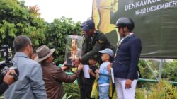 Panglima TNI Buka Lomba  Berkuda Piala Panglima TNI dan Bagikan Sembako di Bandung