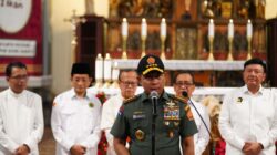 Panglima TNI Tinjau Pelaksanaan Misa Malam Natal di Gereja Katedral