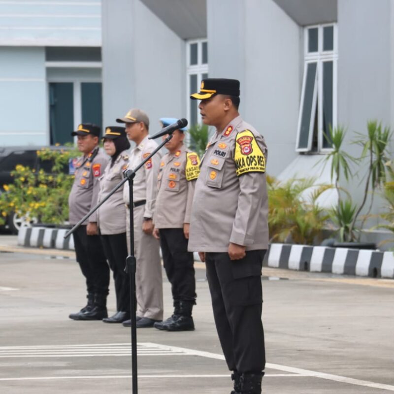 Wakapolresta Tangerang Pimpin Apel Pagi, Tekankan Bijak Bermedia Sosial dan Disiplin Anggota