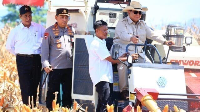 Presiden Prabowo Senang Panen Raya Jagung Inisiasi Polri Berhasil