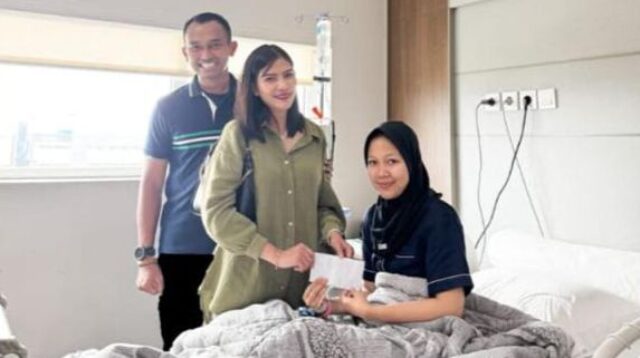 Danyonif 2 Marinir dan Ketua Ranting B Tunjukkan Kepedulian, Kunjungi Prajurit yang Sakit di Jabodetabek