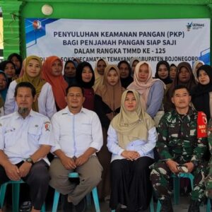 IMG-20250730-WA0071 Tingkatkan Kesadaran Masyarakat, TMMD 125 Bojonegoro Gelar Penyuluhan Keamanan Pangan