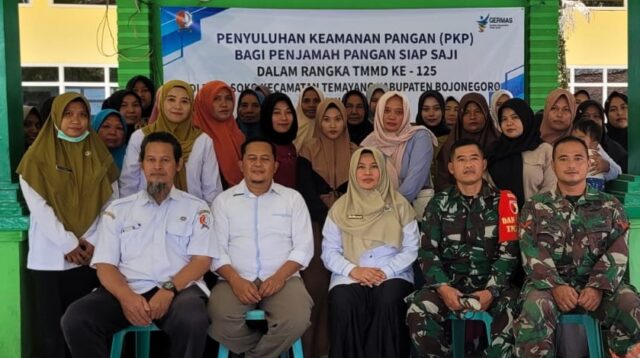 Tingkatkan Kesadaran Masyarakat, TMMD 125 Bojonegoro Gelar Penyuluhan Keamanan Pangan