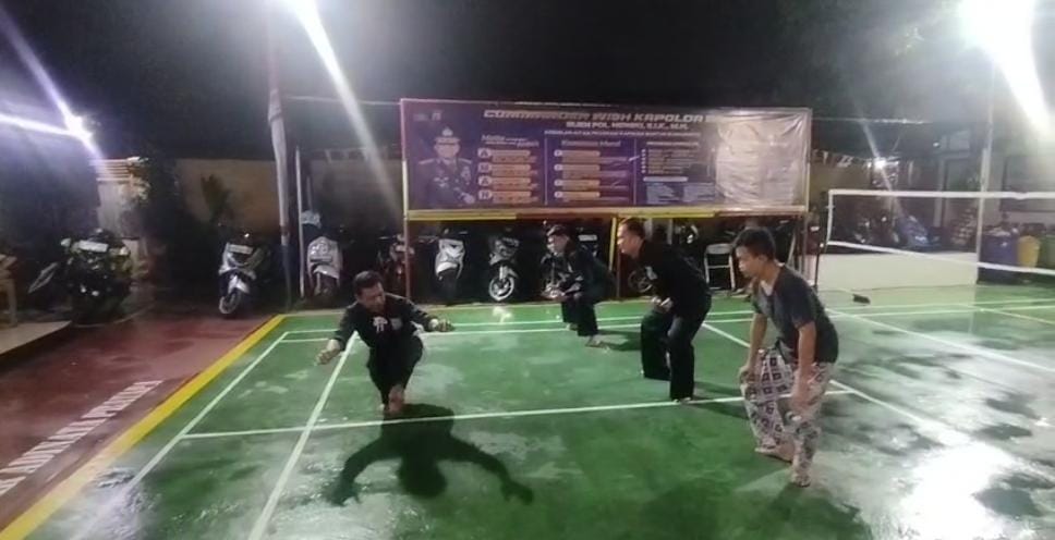 Polsek Cikupa Fasilitasi Latihan Silat , Perkuat Sinergitas dengan Masyarakat