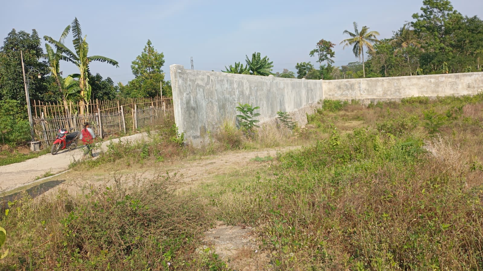 Pejabat Kepala Desa Jadi Makelar Tanah, Warga dan Perusahaan Dirugikan