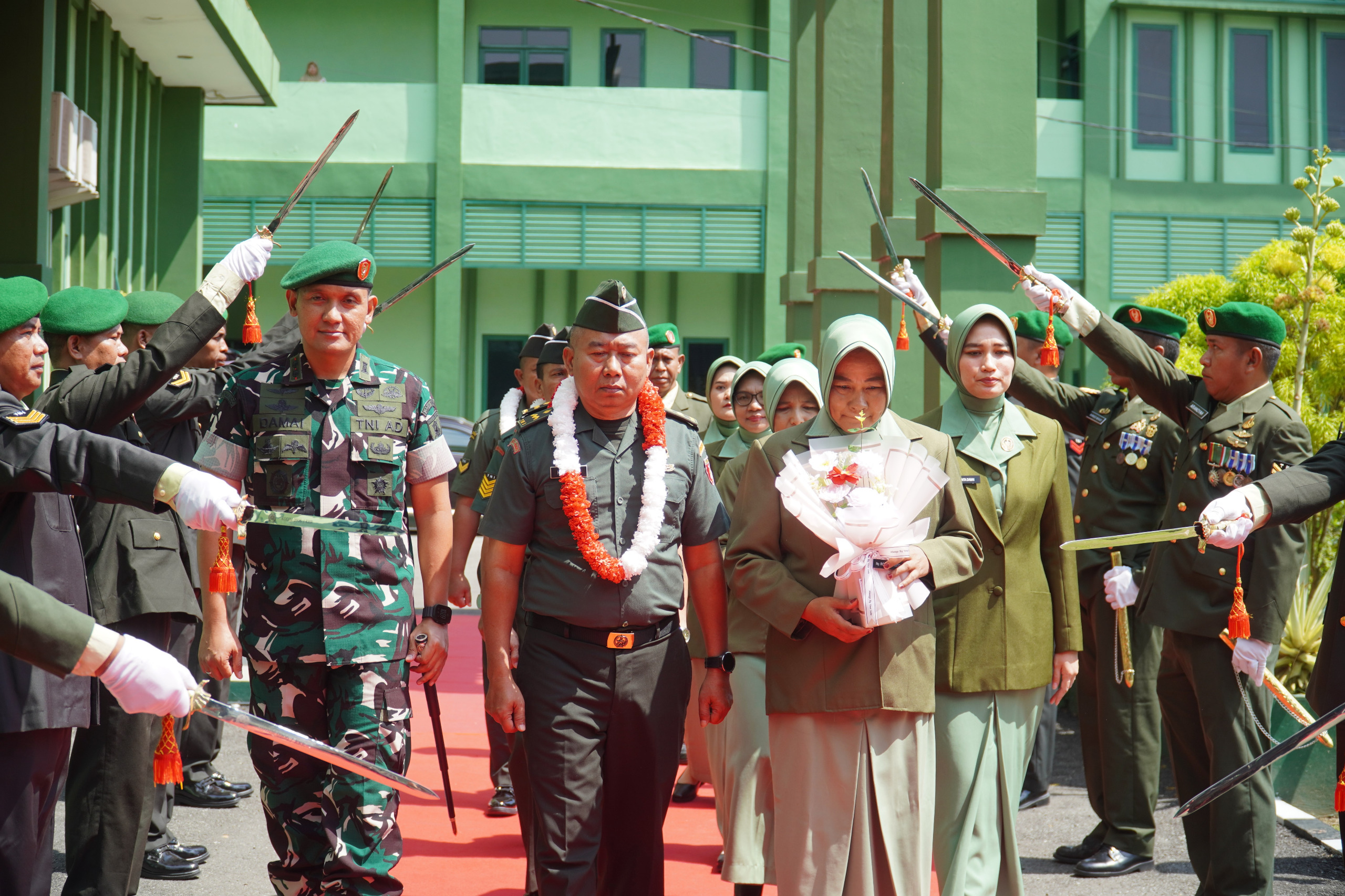 Lepas Personel Purna Bakti, Kodim 0906/Kkr Gelar Tradisi Sangkur Pora