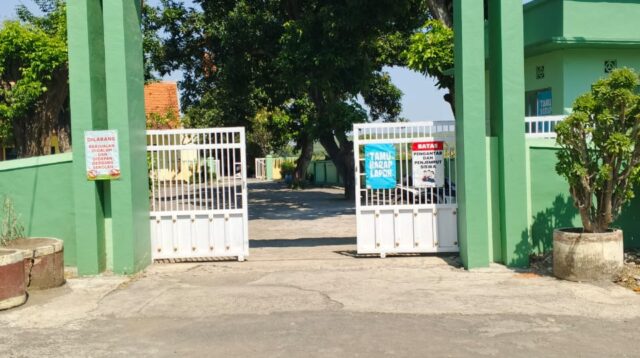 Plt Kepala Sekolah Bungkam, LSM Desak Audit Penggunaan Dana BOS di SMPN 2 Gending