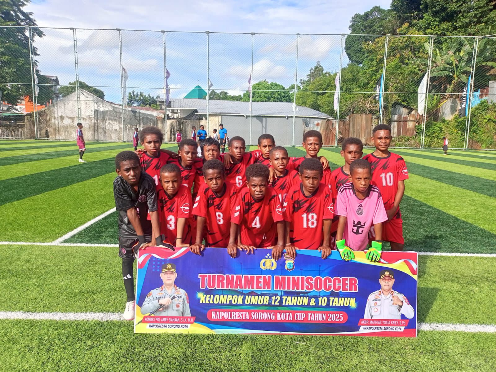 Binaan Kapolresta Sorong Kota, Kokoda FC Menang 4–2 di Laga Pembuka Mini Soccer Kapolresta Cup 2025 Binaan Kapolresta Sorong Kota, Kokoda FC Menang 4–2 di Laga Pembuka Mini Soccer Kapolresta Cup 2025