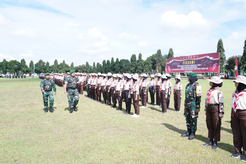 Dandim 0808 Blitar Dampingi Danrem 081/DSJ Buka Persami KKRI Di Yonif 511/DY