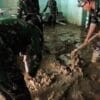 TNI Kerahkan Puluhan Prajurit Pulihkan RSUD Aceh Tamiang Pasca Banjir