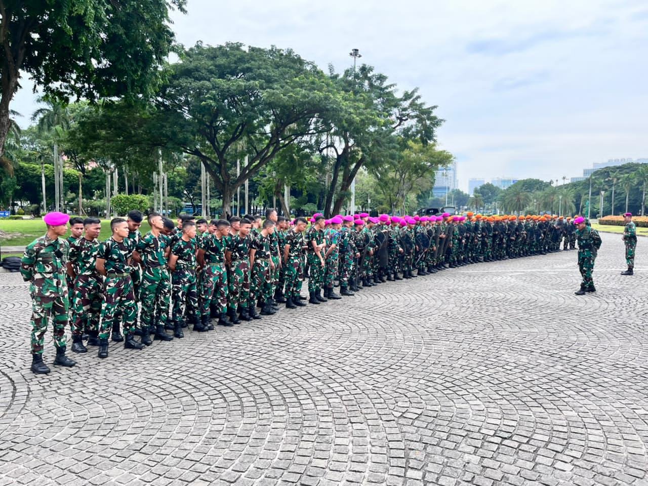 Pam Bangsitnas, Petarung Pasopati Yang Tergabung Dalam SSY Pam Bangsitnas Pasmar 1 Laksanakan Latihan PHH Bersama Korpasgat