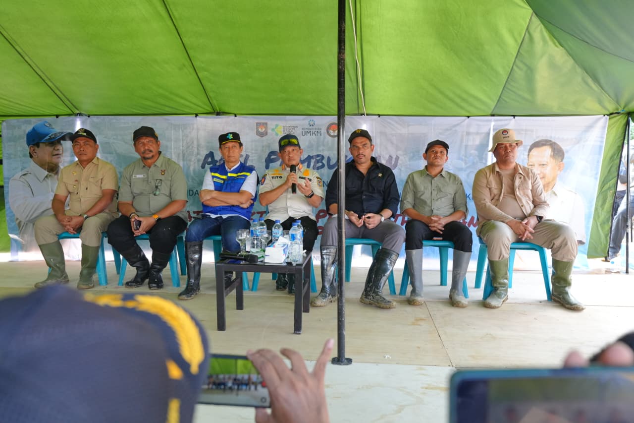 Mendagri Pastikan Stok Beras untuk Masyarakat di Daerah Bencana Aman hingga 6 Bulan ke Depan