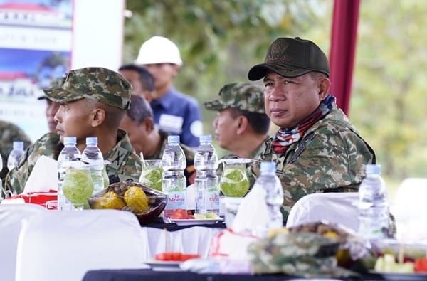 Panglima TNI Tinjau Yonif TP 890/Gardha Sakti di Garut, Jawa Barat