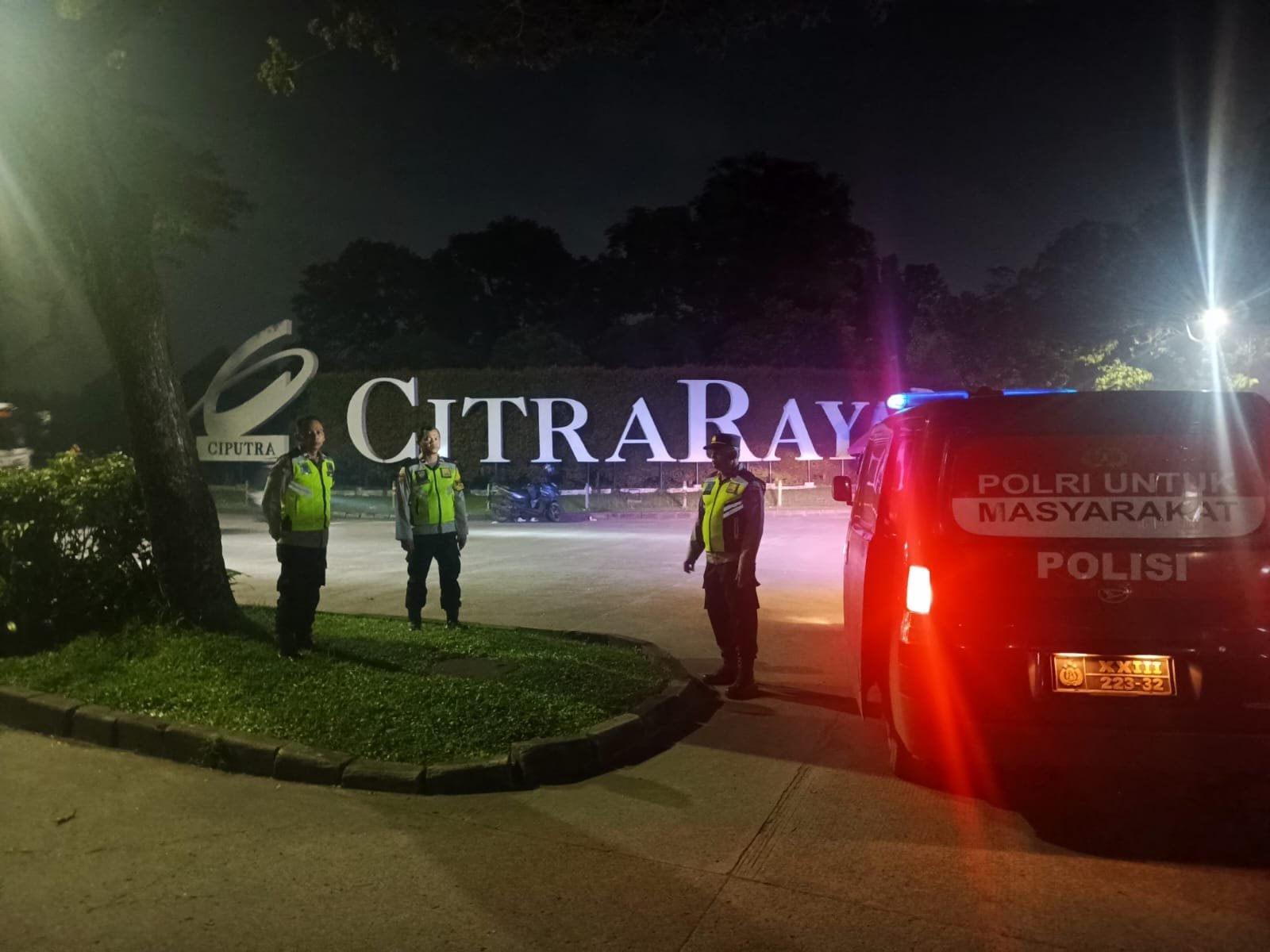 Kanit Binmas Polsek Cikupa Pimpin KRYD dan Ops Cipkon, Antisipasi Gangguan Kamtibmas Malam Hari