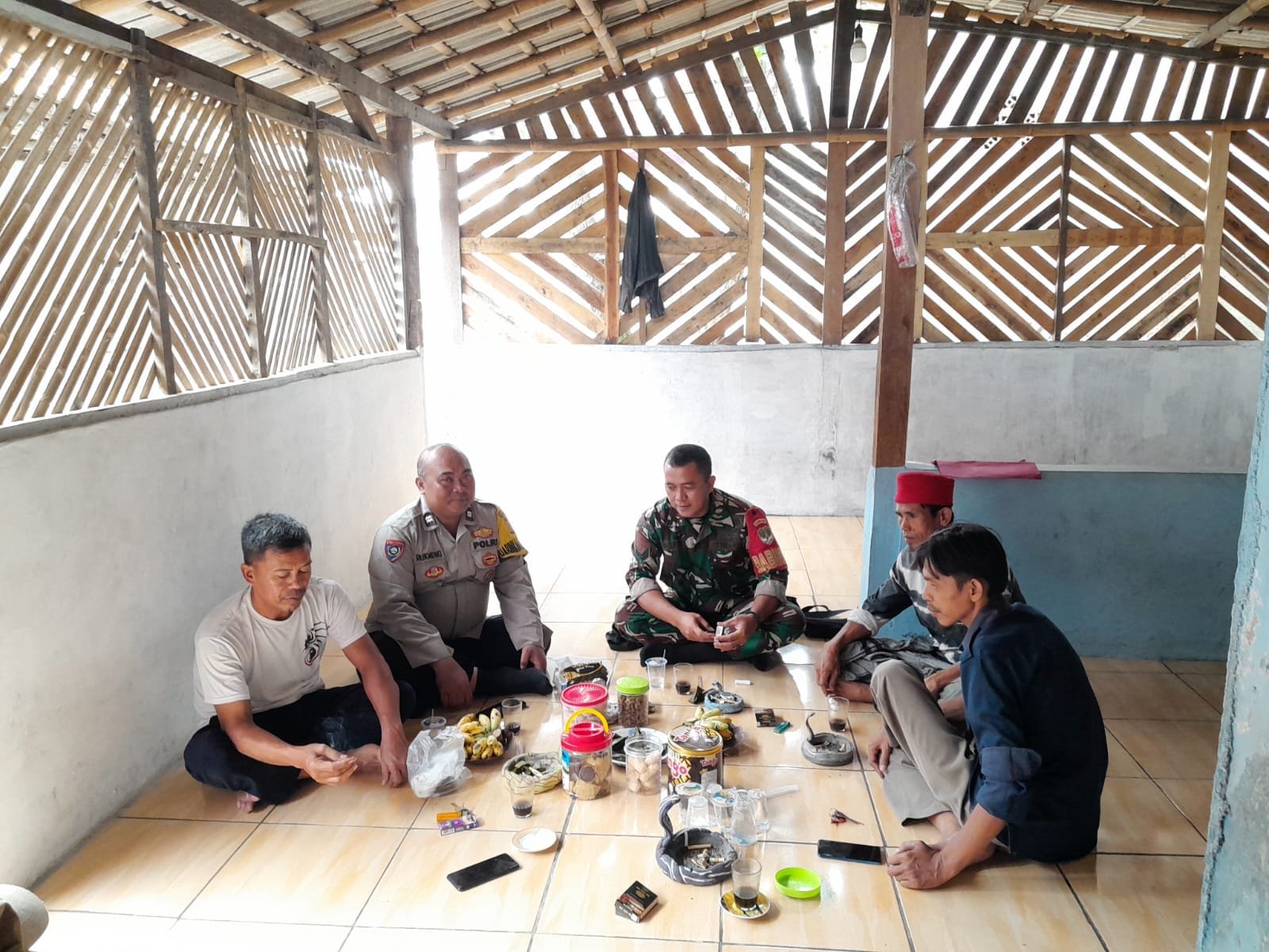 Bhabinkamtibmas Polsek Cikupa Laksanakan Program Poliran, Wujud Kepedulian Polri Terhadap Pengangguran