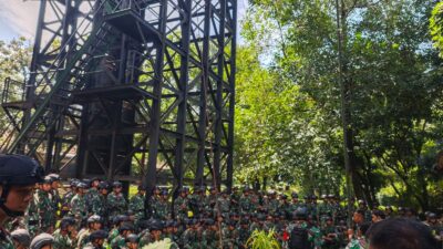 Sebagai Bentuk Kesiapan Dan Meningkatkan Kemampuan Prajurit, Yonif 2 Marinir TNI AL Berlatih Fast Rope