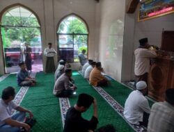 Kapolsek Cikupa Bersama Jajaran Laksanakan Sholat Jumat Keliling di Masjid Lammatul Jannan