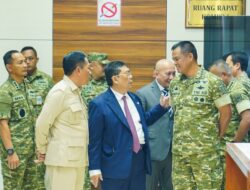 Wapang TNI dan Wamenhan RI Bahas Penguatan Alutsista dalam Rapat Kerja Komisi I di DPR RI