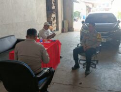 Kanit Binmas Polsek Cikupa IPTU Mahdi, S.H., Sambangi Kepala Desa Sukanagara, Perkuat Sinergi Harkamtibmas