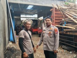 Bhabinkamtibmas Bitung Jaya Sambang Warga, Sampaikan Imbauan Kamtibmas