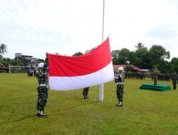 Perkokoh Kemanunggalan TNI dan Rakyat, Dansatgas TMMD Pimpin Upacara 17-an