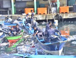 Satgas Ops Trisila 2026 Armada III Gelar Aksi Bersih Pantai di Pandaran Ternate