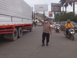IPTU Rusandi Pimpin PECAK Pagi, Atur Lalu Lintas Cikupamas