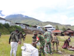 Karya Bakti Gabungan TNI-Polri dan Pemda: Pembersihan Sampah di Pasar Mama-Mama (Nagalomuni) Mulia Kota