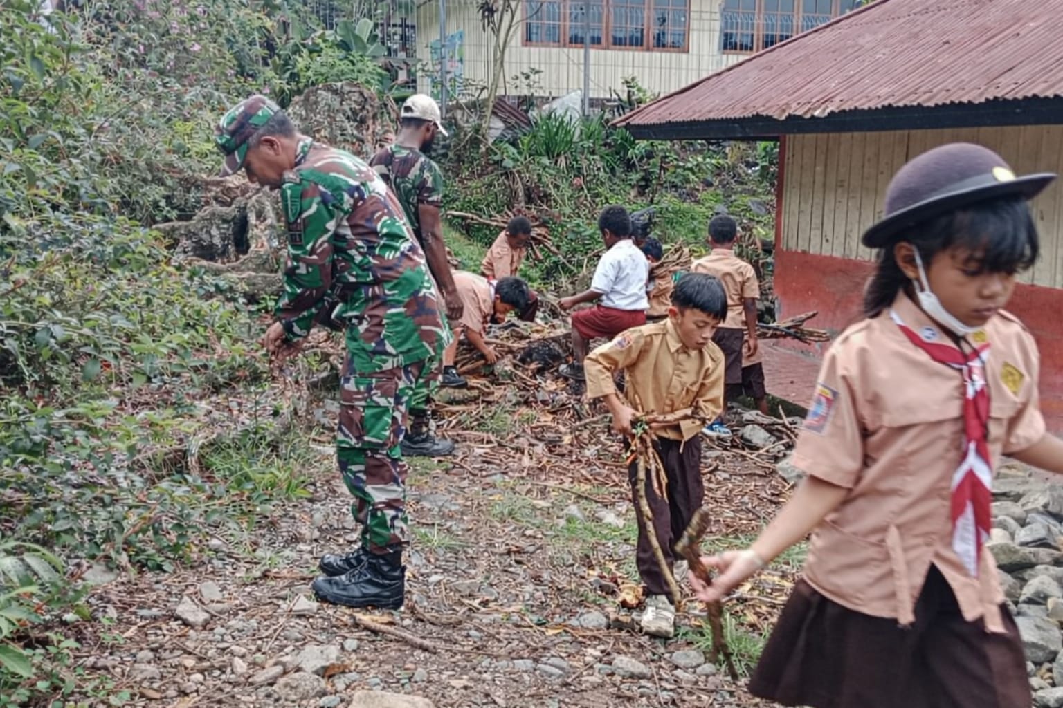 Sabtu Bersih Sekolahku, Kodim 1714/Puncak Jaya