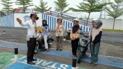 Warga Antusias! Polisi Turun Langsung Jawab Keluhan dan Pertanyaan Soal SIM & BPKB