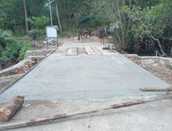 Hampir Rampung, Pengecoran Ujung Jembatan Kampung Marsi