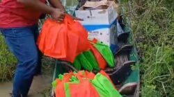 Distribusi MBG Penuh Tantangan, Petugas Harus Menyusuri Rawa