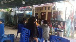 Duka Mendalam Selimuti Keluarga Saat Jenazah Tiba di Rumah Duka