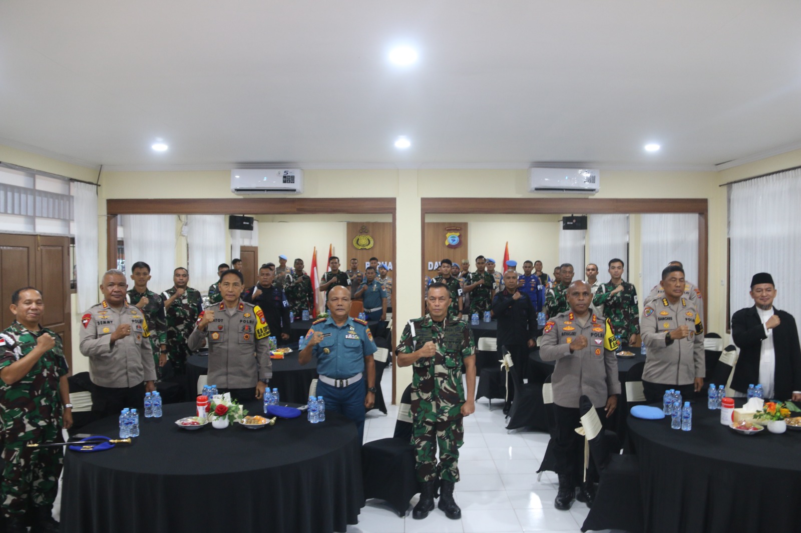 Buka Puasa Bersama TNI–Polri 1447 H/2026 M Perkuat Silaturahmi di Papua Barat Daya