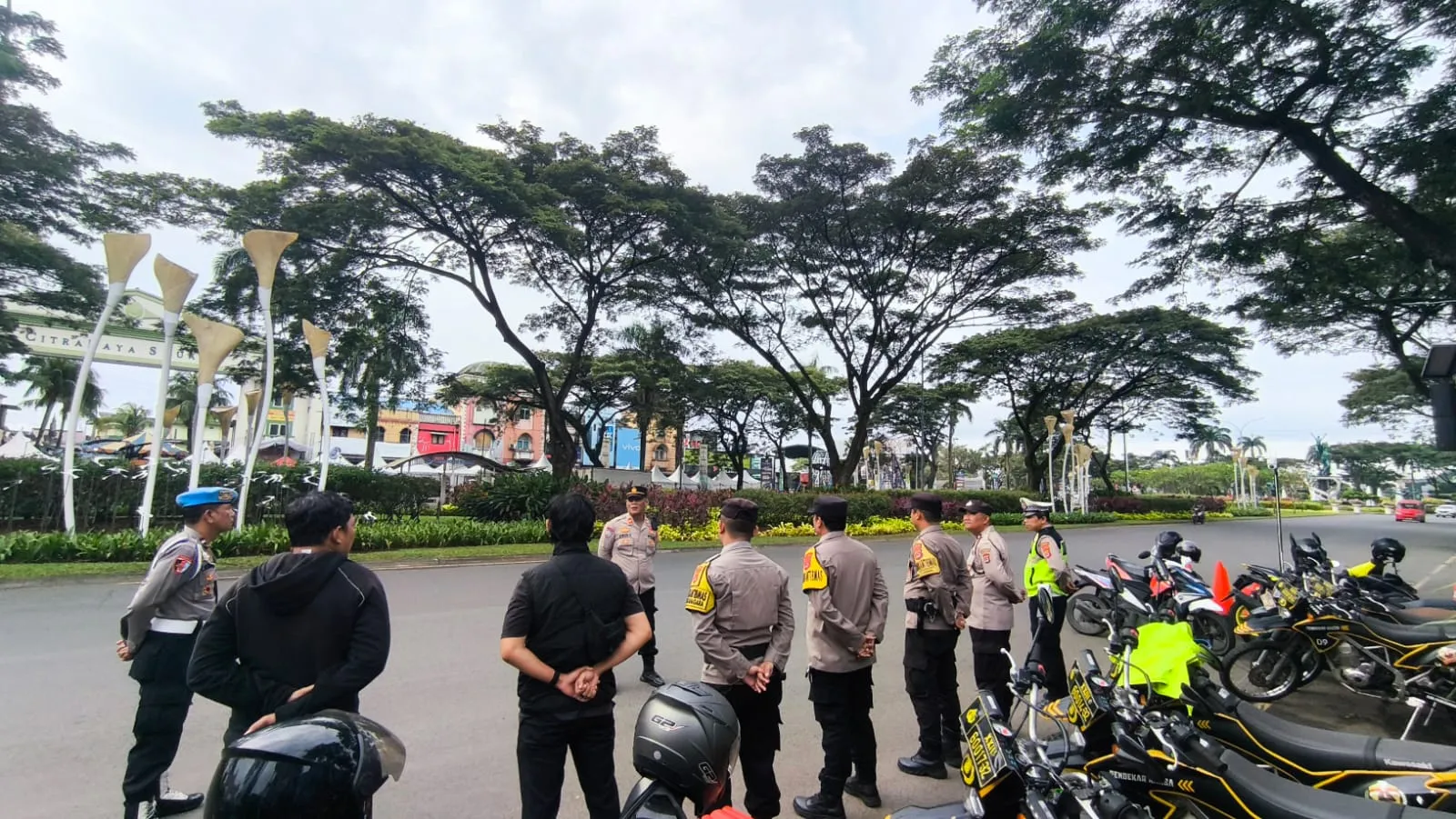 Apel Pagi Personel KRYD Pos Terpadu Citra Raya, Dilanjutkan Serah Terima dan Kegiatan Patroli