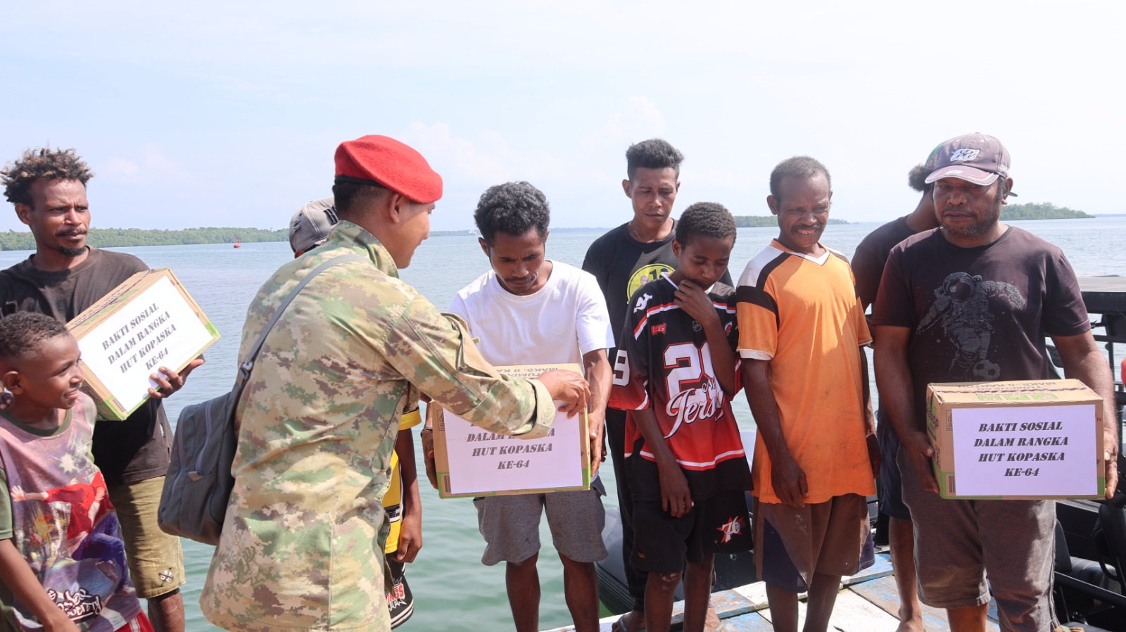 Satuan Kopaska Armada III Gelar Bhakti Sosial, Peringati HUT Kopaska ke-64