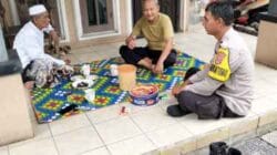 Aipda Ilyas Silaturahmi dengan Tokoh Agama dan Masyarakat Sukamulya