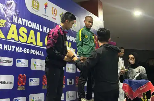Dua Atlet Kodaeral XIV Sorong Raih Prestasi Pada Kejurnas Karate Kasal Cup V