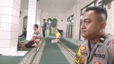 Aipda Didi MS Laksanakan Subuh Keliling, Sampaikan Pesan Kamtibmas di Masjid Baiturrahman