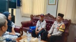 Aipda Budiansyah Laksanakan Sambang DDS, Ajak Tokoh Masyarakat Jaga Kamtibmas di Pasir Jaya