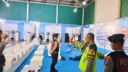 Dini Hari, Personel Polresta Tangerang Cek Kesiapan Kunjungan Kapolri di PT KMK Cikupa