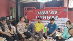 Bhabinkamtibmas Sukamulya Gelar Jumat Curhat, Serap Aspirasi Warga RW 06