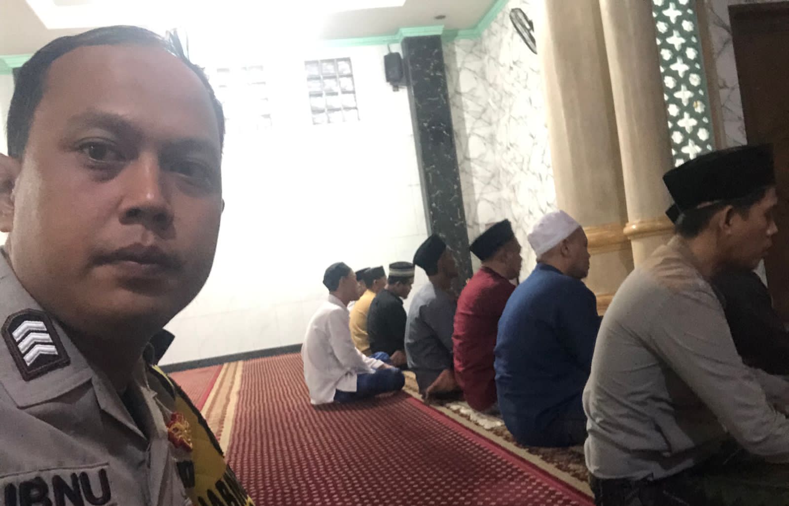 Subuh Keliling di Masjid Nurul Yaqin, Bhabinkamtibmas Perkuat Silaturahmi dan Kamtibmas