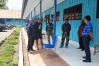 Koramil 1714-01/Ilu Sinergitas dengan Polri dan Pemerintah Daerah dalam Kegiatan TKA serta Bahas Pemeliharaan Aset Sekolah di SMPN 1 Ilu