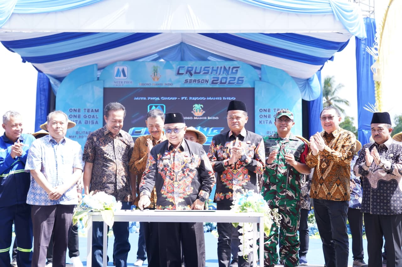 01 Dandim 0808/Blitar Dampingi Bupati Dan Forkopimda Hadiri Manten Tebu 2026 Di PG Rejoso Manis Indo