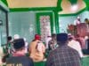 Kebersamaan Satgas TMMD Ke-128 dan Warga Brabe Terjalin Lewat Sholat Berjamaah di Masjid Al Karomah