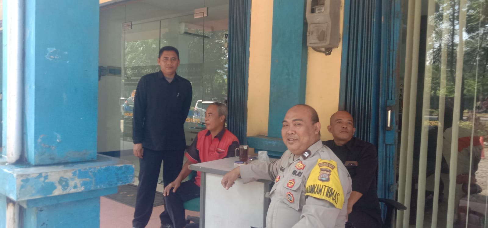 Program Poliran, Bhabinkamtibmas Polsek Cikupa Ajak Warga Lebih Produktif dan Jaga Kamtibmas
